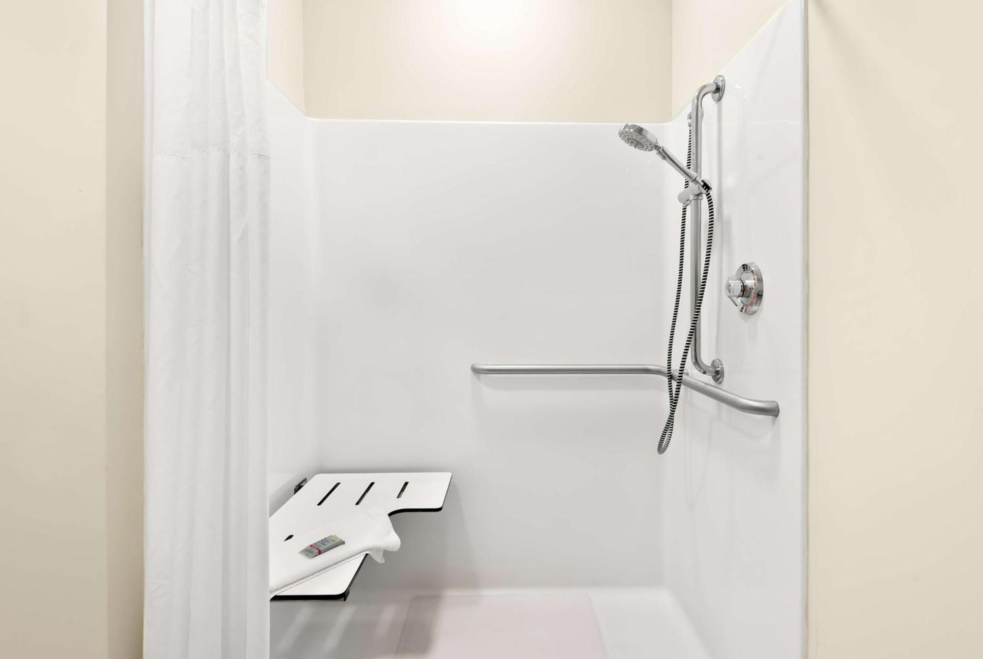 Best Western Palmyra Inn & Suites Kültér fotó